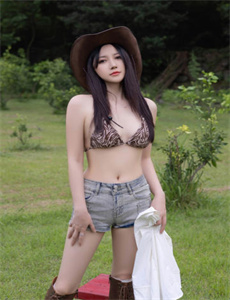 美女脱18以下禁止看免费