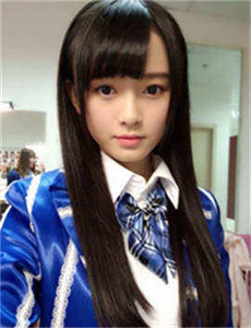 白色女孩