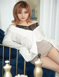 曰本道人妻丰满AV久久